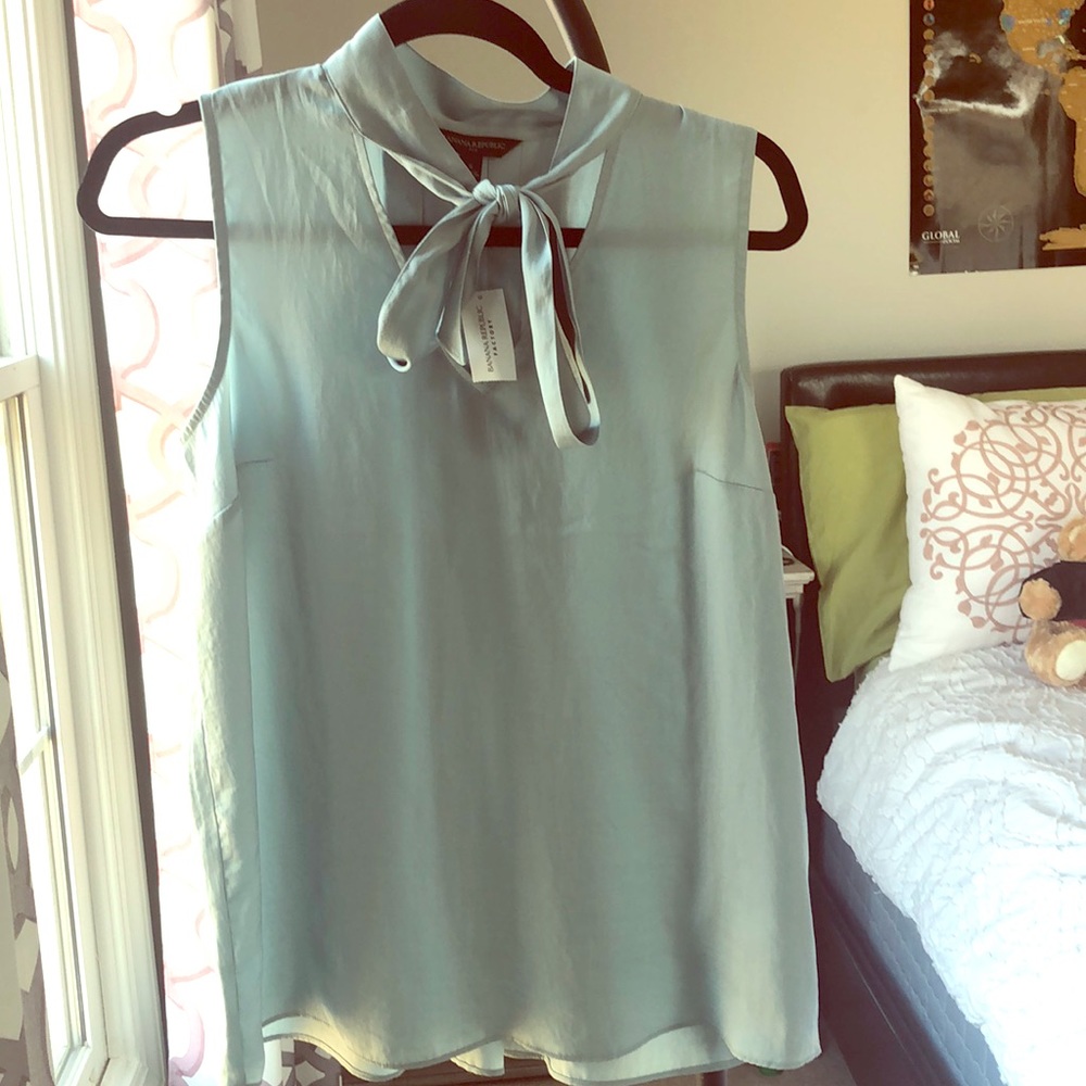 Banana Republic Brand New Blouse